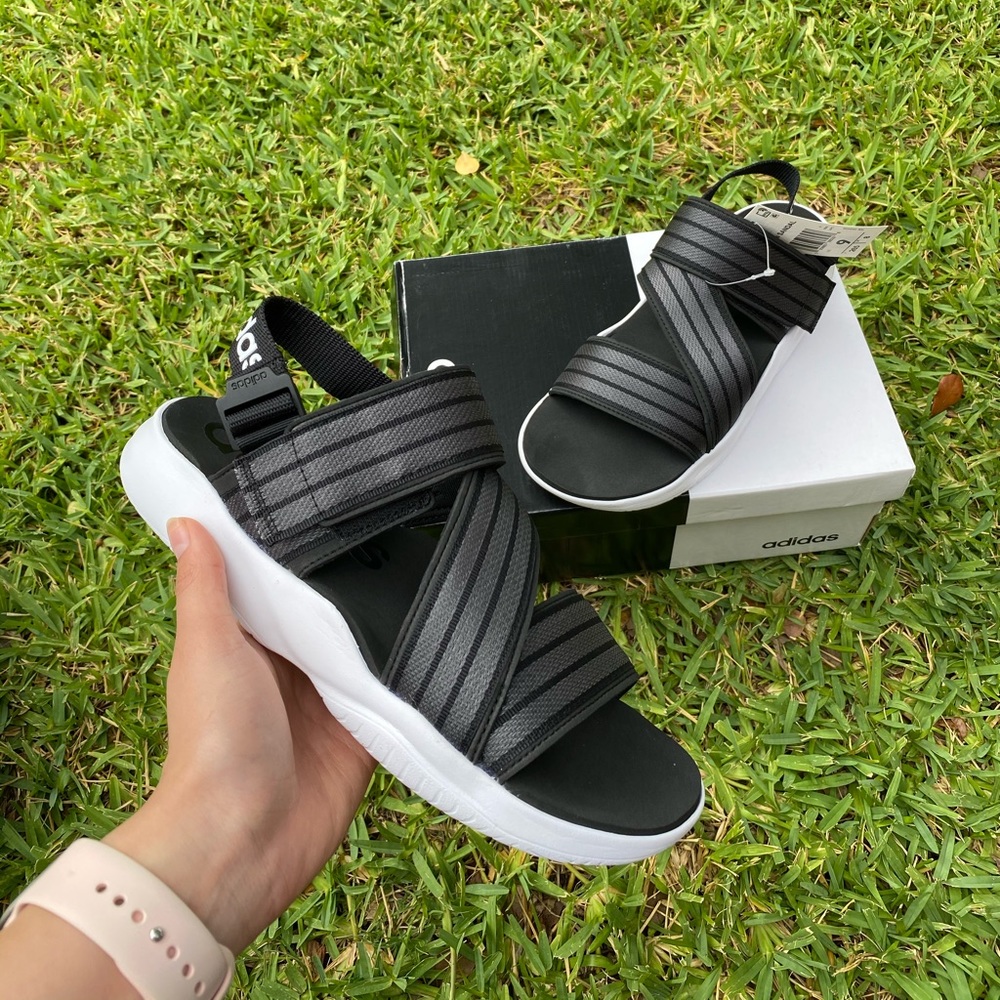 adidas 90s sandals